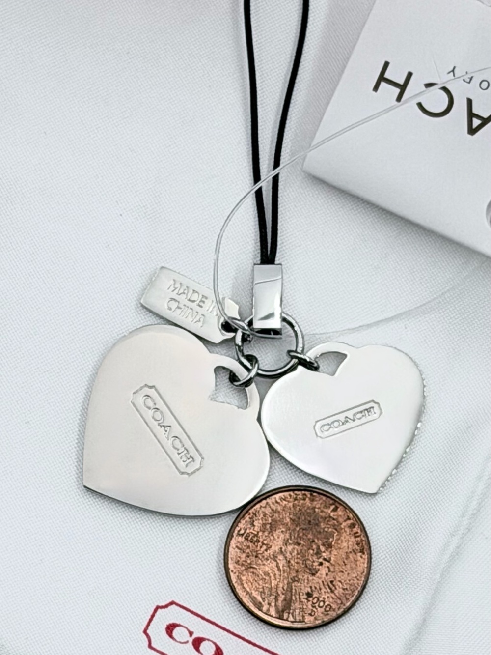 NWT VINTAGE COACH Double Heart Signature Charm & Box 2000-2005 Model - Picture 4 of 6
